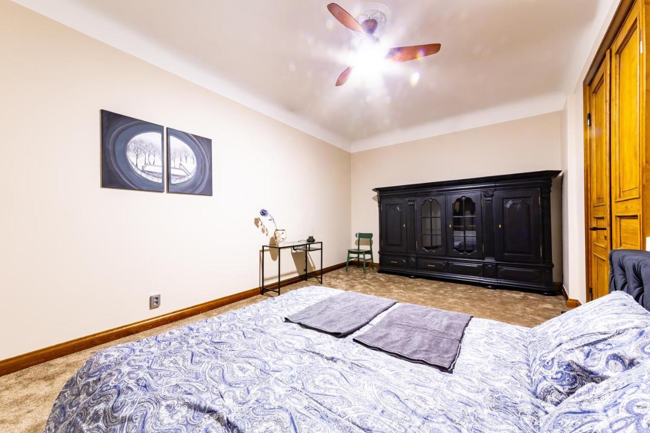 Gourmet Storie'S Ap 68Sqm Renovated Free Parking Apartment Rīga Exterior foto